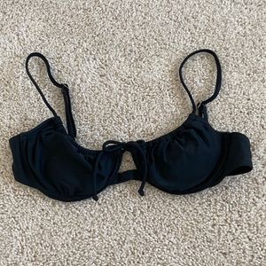 Black bikini top
